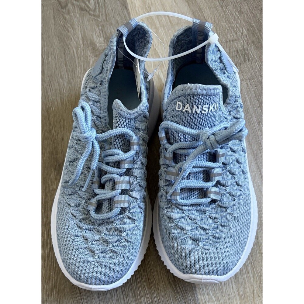 Girls Blue Danskin Shoes Size 2 NWT